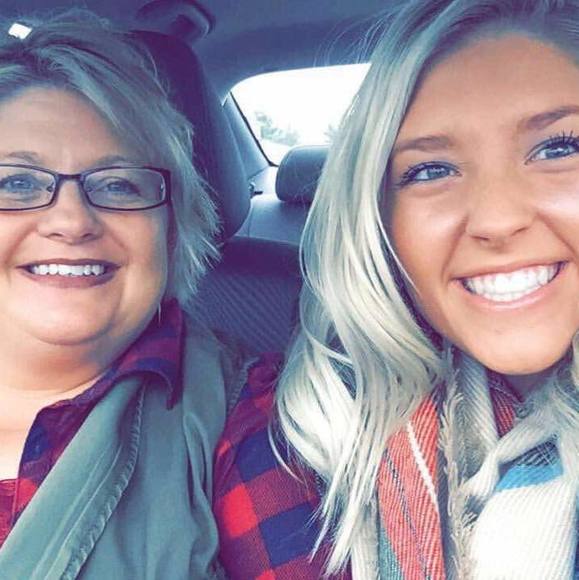 Meet your Posher, Teresa - Picture 1 of 1